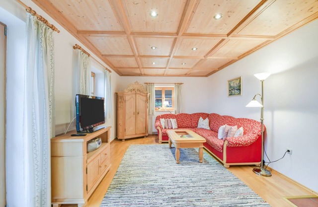 Appartement de vacances "Morgenrot" avec vue sur montagne, balcon et jardin