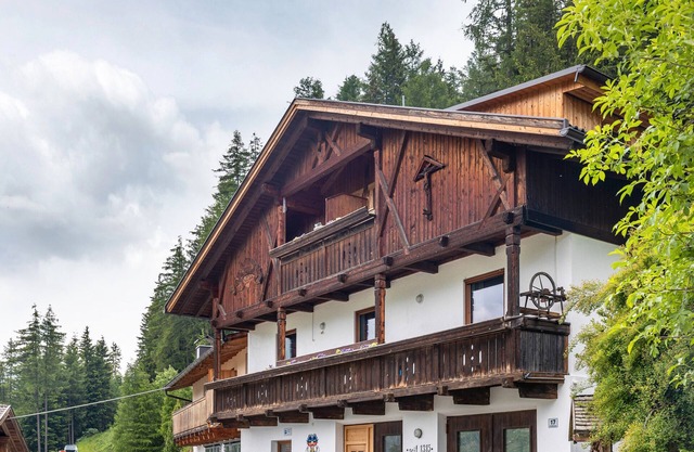 Appartement de vacances "Mountainfarm Innertrein Wald" avec vue sur les montagnes, balcon et Wi-Fi.