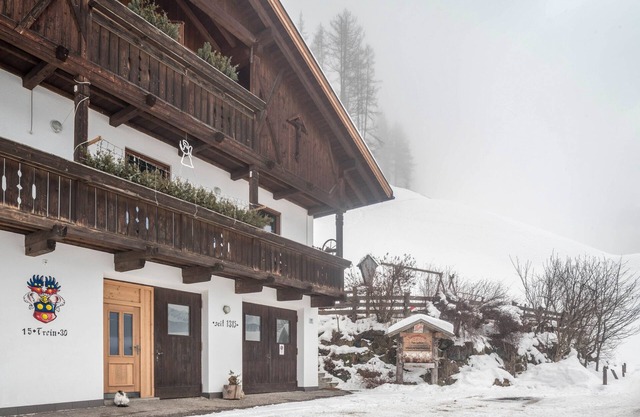 Appartement de vacances "Mountainfarm Innertrein Wiese" avec vue sur les montagnes, balcon et Wi-Fi.