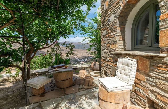 Appartement de vacances 'Mrs Kalis Cottage' avec vue sur les montagnes, jardin et Wi-Fi