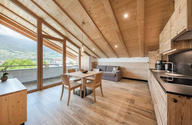 Appartement 'Natur Suite Edelweisshof Tony' avec vue sur les montagnes, jardin partagé et Wi-Fi