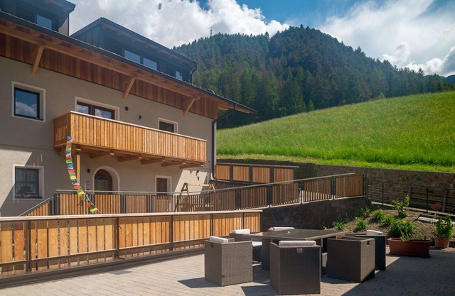 "Planerhof Apartment Lilie" avec vue sur les montagnes, terrasse partagée & Wi-Fi