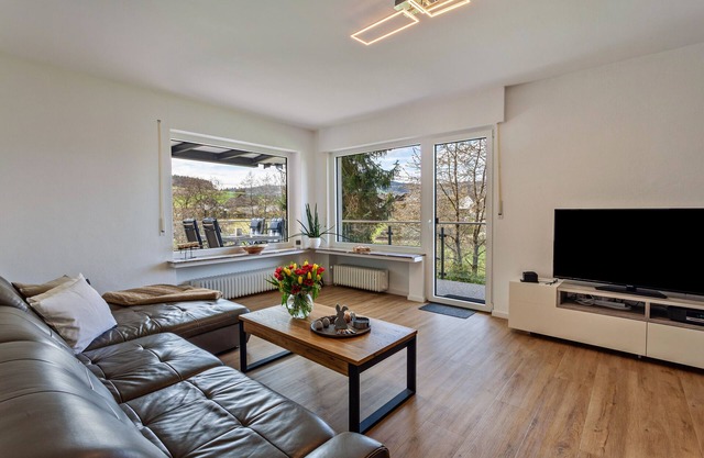 Appartement de vacances "Sauerlandrefugium" avec vue sur les montagnes, terrasse privée et Wi-Fi