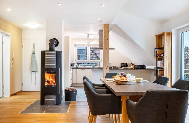 Appartement 'Ferienwohnung Schatz' avec terrasse partagée, balcon et Wi-Fi