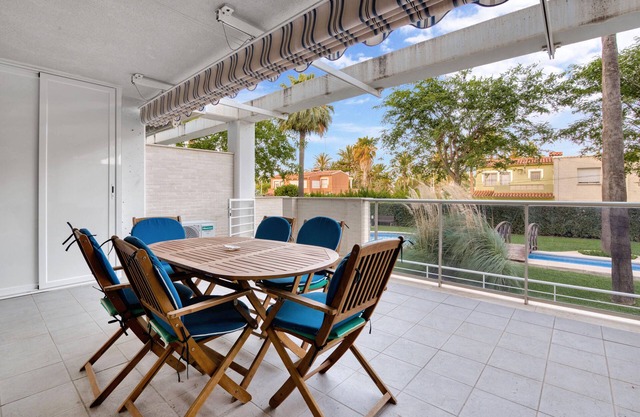 Appartement de vacances "Son De Mar" près de la plage avec 2 piscines partagées et Wi-Fi