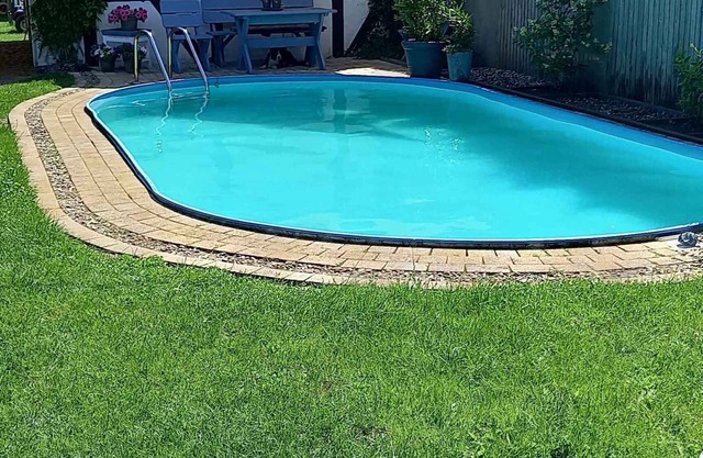 Appartement de vacances avec terrasse et piscine
