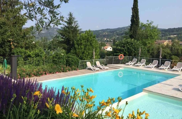 Appartement de vacances avec parking et piscine