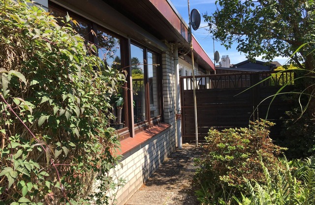 Bungalow de vacances (RMH) avec 3 chambres entre forêt et prairies, périphérie