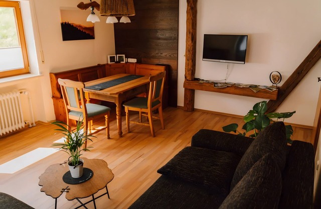 Holiday Apartment 'Bästenbach' with Lake View, Private Terrace and Wi-Fi