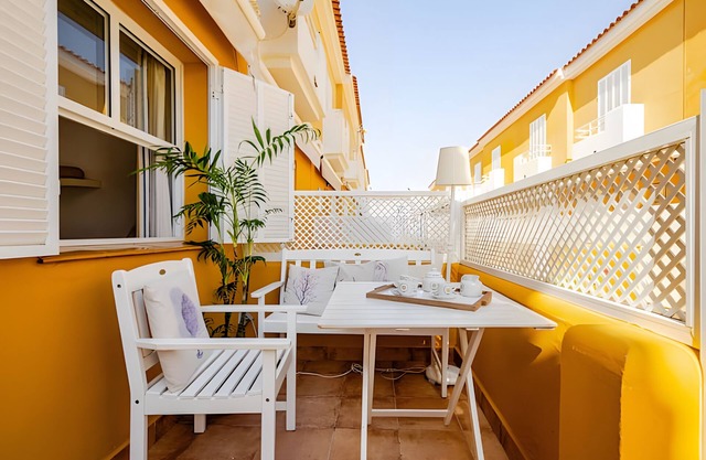 Maison de vacances '1 Linea Playa, 3 Dorm Islantilla' avec jardin privé, Wi-Fi et climatisation
