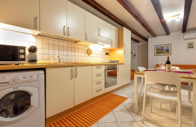 Holiday Home 'A Due Passi dal Lido - Alghero' with Air Conditioning