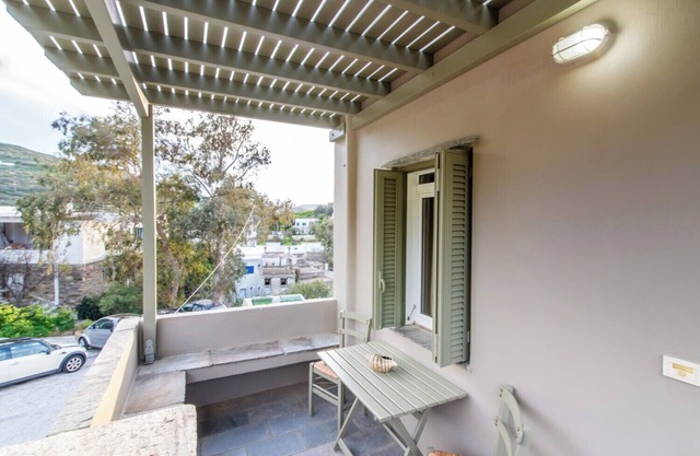 Holiday Home 'Agapi's House' with Wi-Fi and Air Conditioning
