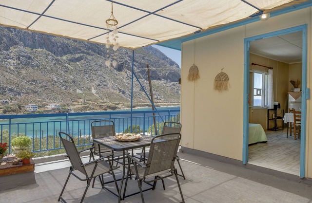 Maison de vacances 'Antonis House' près de la mer avec vue sur la mer, jardin et Wi-Fi