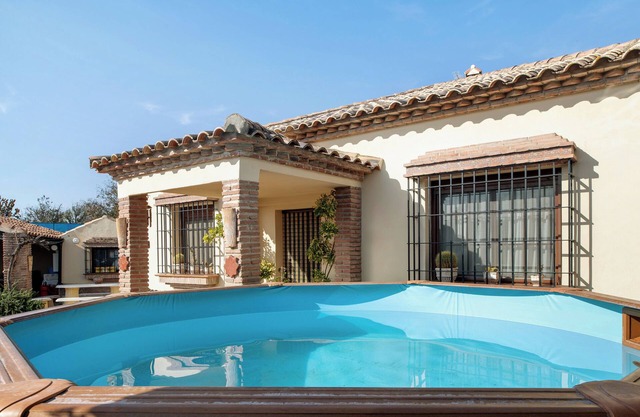 Maison de vacances 'Ayala' avec vue montagne, piscine privée et Wi-Fi