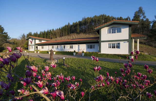 Maison de vacances 'Bizkar Bare' avec vue sur les montagnes, terrasse privée et Wi-Fi