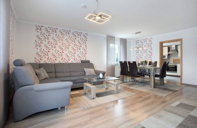 Maison de vacances 'Bungalow Bei Rügen' avec terrasse privée, jardin privé et Wi-Fi
