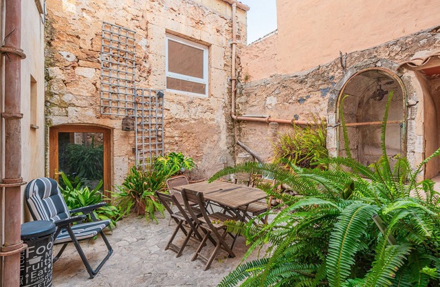 Maison de vacances 'Cas Padrí' avec terrasse privée, balcon et Wi-Fi