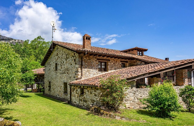 Maison de vacances 'Casa De Aldea La Venta Los Probes' avec vue sur la montagne, terrasse et Wi-Fi