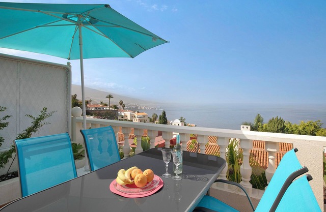 Maison de vacances "Casa Daniela" avec vue sur la mer, Wi-Fi et climatisation.