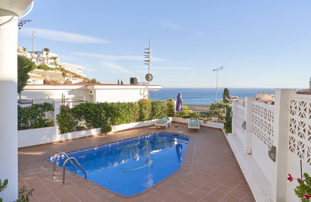 Maison de vacances 'Casa Mon Chau Chau' avec vue sur la mer, piscine privée et climatisation