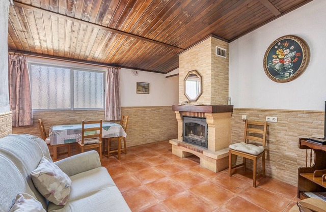 Maison de vacances 'Casa Pepita' avec vue sur les montagnes, piscine privée et Wi-Fi