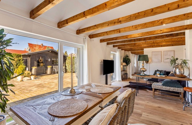 Maison de vacances 'Charmantes Haus Für Eine Auszeit' avec terrasse privée, jardin privé et Wi-Fi