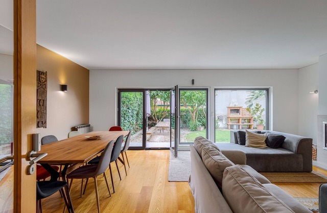 Maison de vacances "Cosy Village Home" avec vue sur les montagnes, jardin privé et Wi-Fi