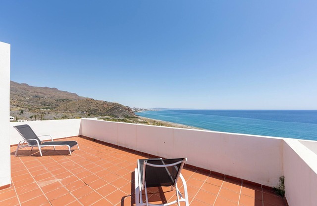 Maison de vacances 'Duplex Jlc' avec vue sur la mer, piscine partagée et climatisation