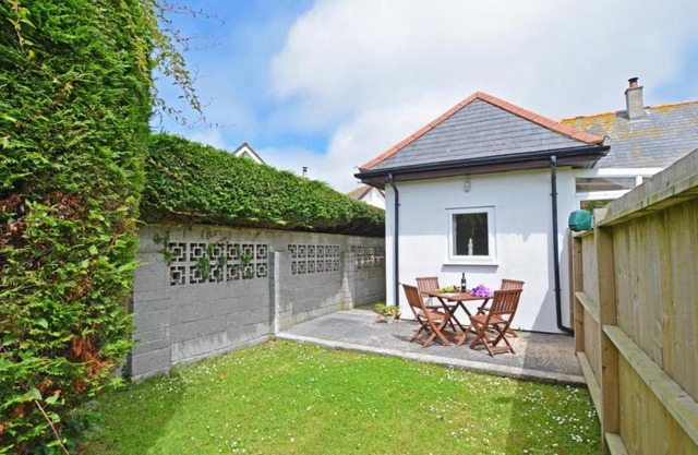 Holiday Home Eglos by Interhome