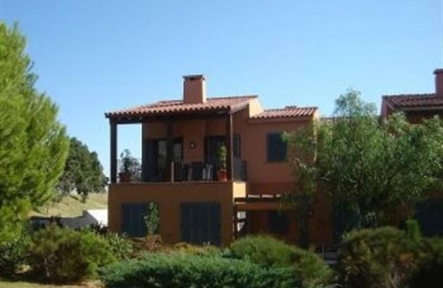 "Casa en la playa con piscina y port Aventura" avec piscine partagée, climatisation et Wi-F