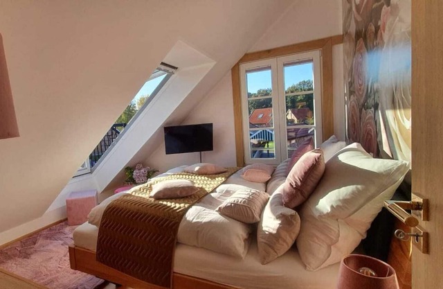 Holiday Home 'Exklusives Ferienhaus Gausepohl' with Indoor-Fireplace, Garden, Sauna & Whirlpool