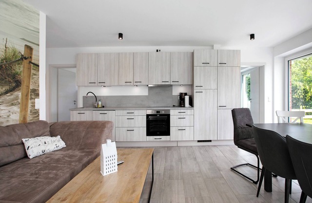 Holiday Home 'Ferienhaus Ebbe' with Private Terrace, Private Garden and Wi-Fi