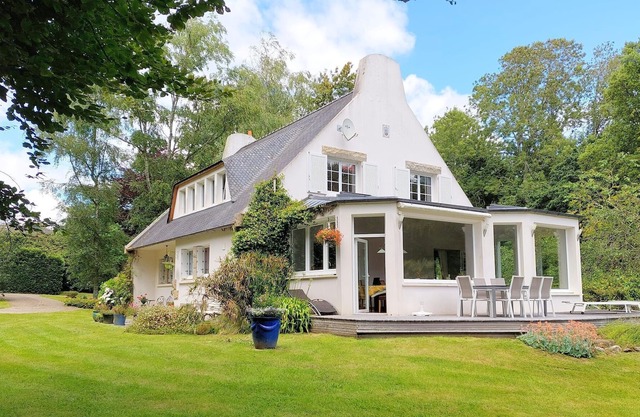 Sur un terrain de 5000 m² avec veranda, Locmaria-Plouzané