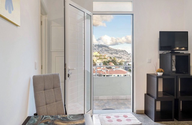Maison de vacances "Funchal" avec vue sur la mer, balcon et Wi-Fi.