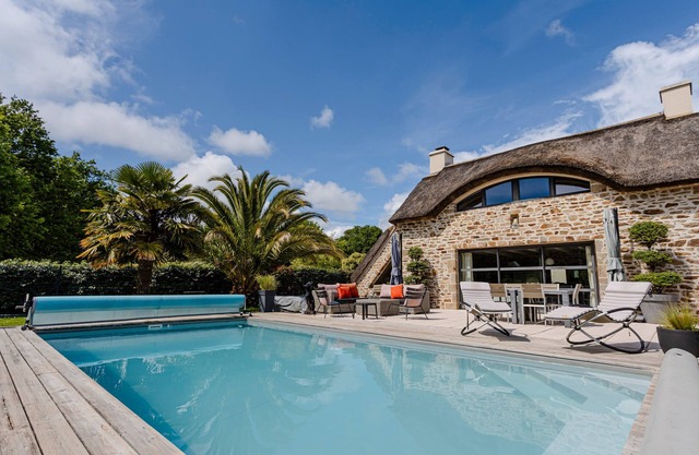 Maison de vacances 'Histoire D'eau - Chaumière' avec piscine privée, terrasse privée et Wi-Fi