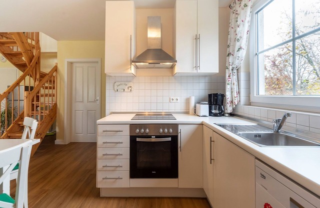 Charmante maison de vacances avec jardin privé à Bastorf