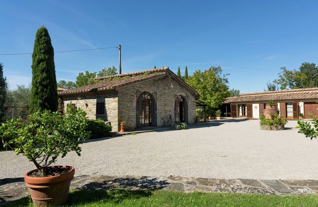 Maison de vacances à Cortona avec piscine