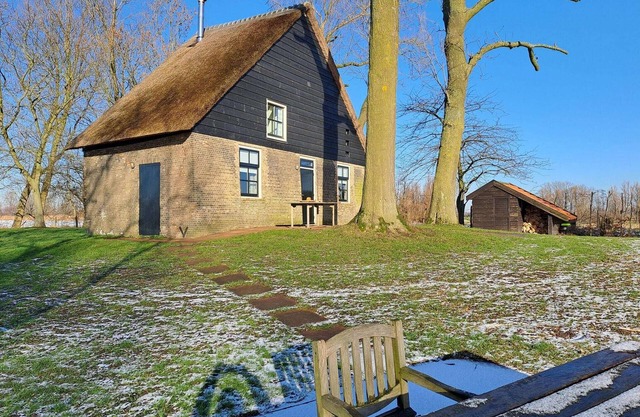 Maison de vacances א Drimmelen avec jardin