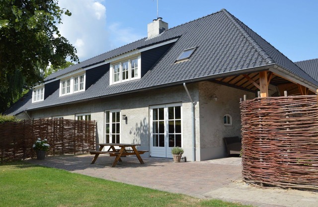 Maison de vacances א Haaren avec terrasse