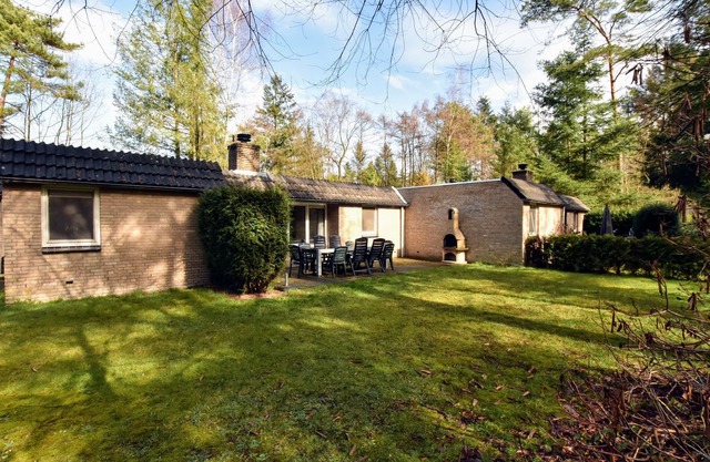 Jolie maison de vacances à Guelders au milieu de la forêt