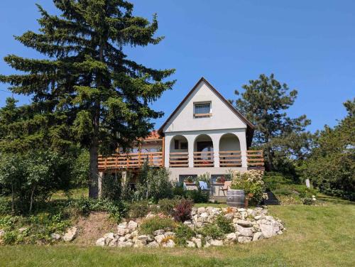 Holiday home in Pakozd - Velence-See 43968
