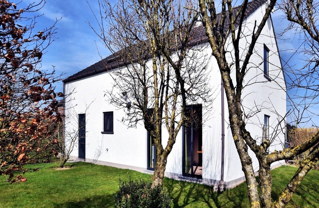 Maison de vacances spacieuse avec jardin privé