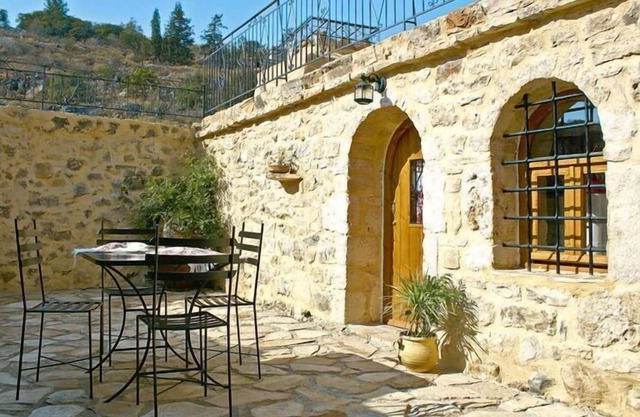 Maison de vacances en VAFes avec terrasse