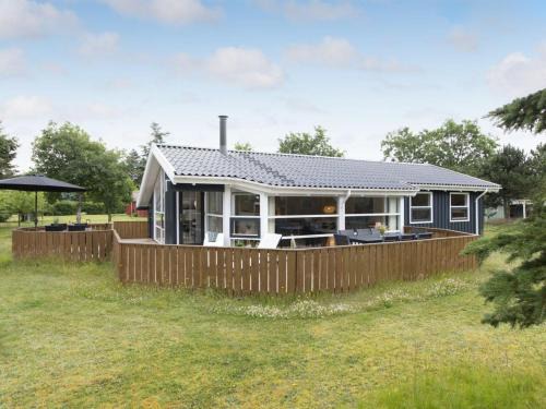 Holiday Home Ingwin - from the sea by Interhome