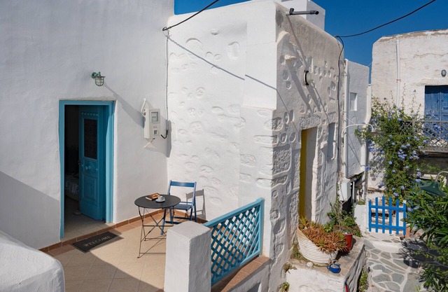 Maison de vacances "Karai Traditional House" avec terrasse et balcon partagés.