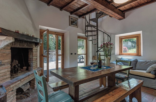 Maison de vacances 'La Torre Della Cupolina' avec terrasse, jardin partagé et Wi-Fi