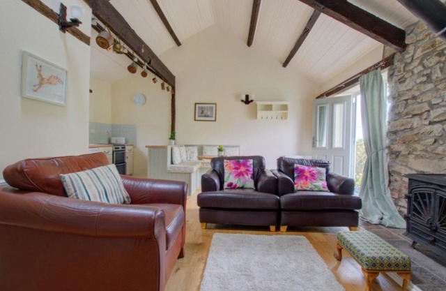 Holiday Home Llanerchymedd-3