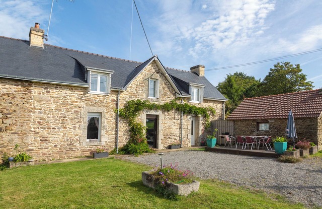Maison de vacances 'Longère 5min De Pont-Aven' avec jardin privé