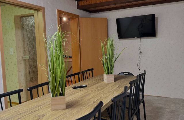 Maison de vacances 'M B Homes Pfullingen 2' avec terrasse privée, jardin privé et Wi-Fi