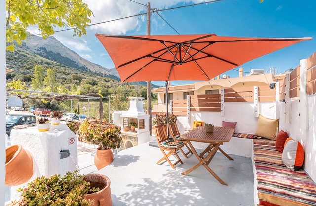 Maison de vacances 'Mannas House 2' avec vue sur la montagne, Wi-Fi et climatisation